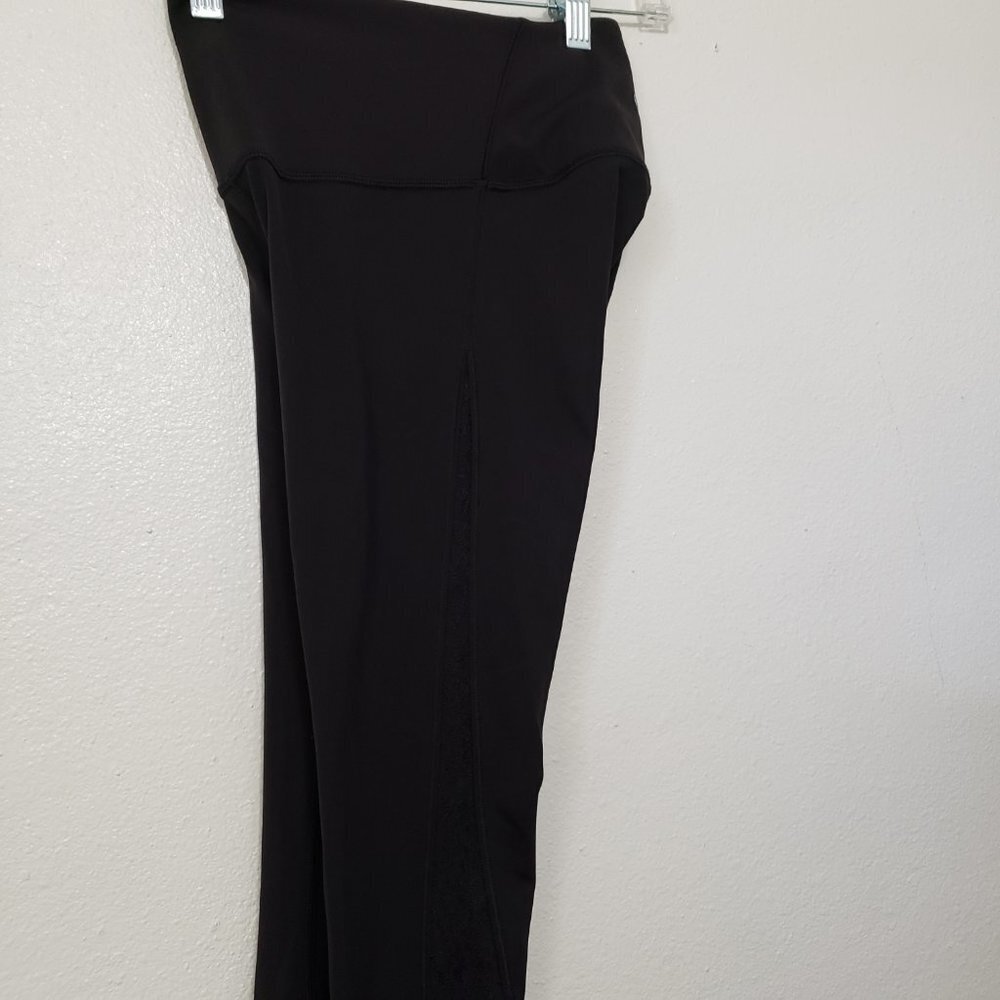 Lululemon Wunder Under Leggings - Picture 8 of 11